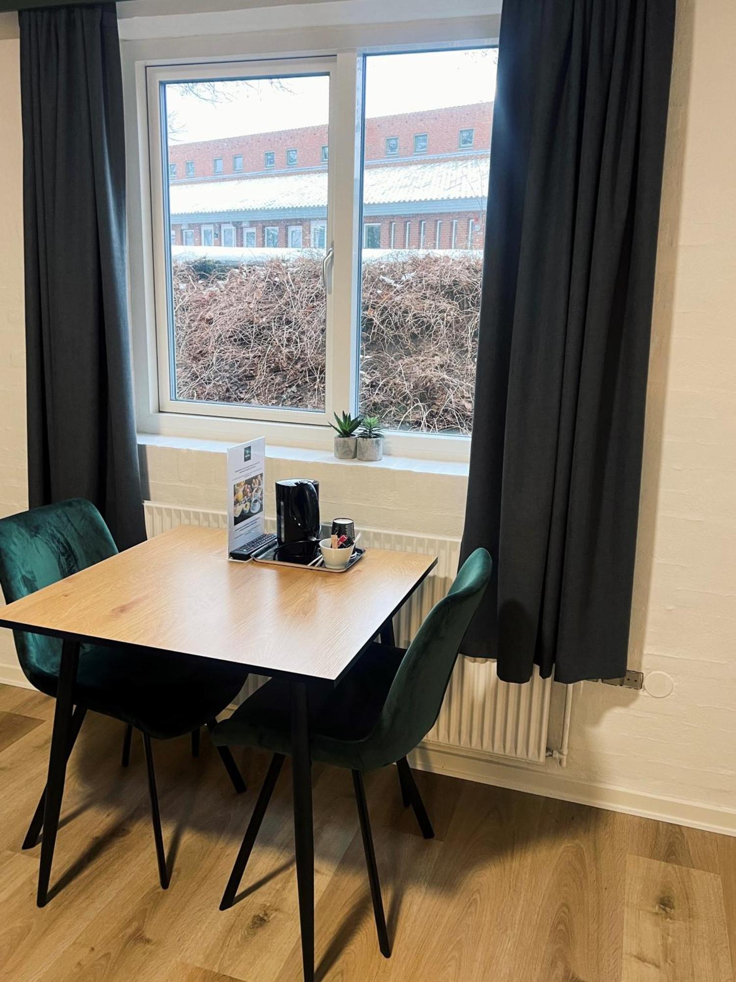 Koncepthotel Oksbøl Extérieur photo