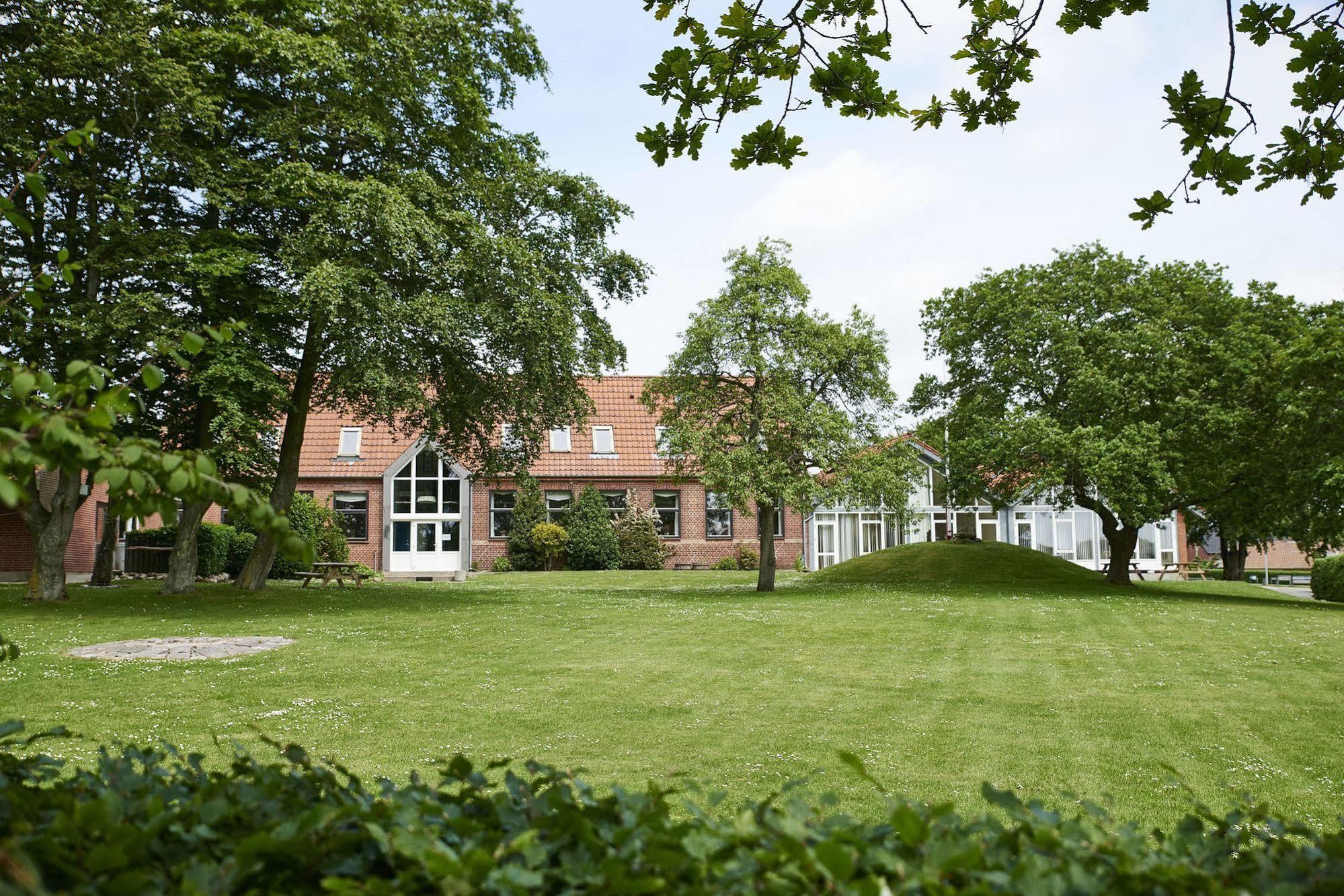 Koncepthotel Oksbøl Extérieur photo